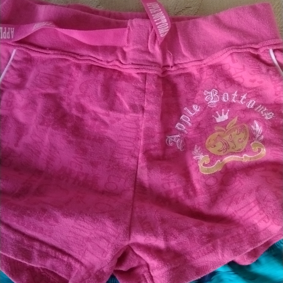 Kids pink apple bottom shorts and a little pill turquoise pair of shorts - Picture 4 of 4
